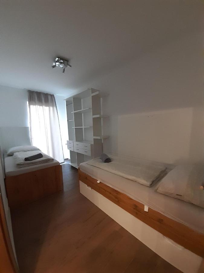 Beach Home Keszthely Buitenkant foto